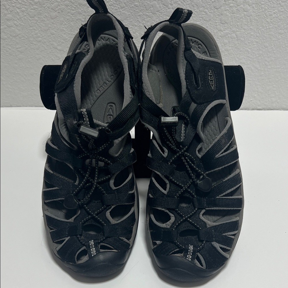 Keen Black and Gray Strappy Sandals